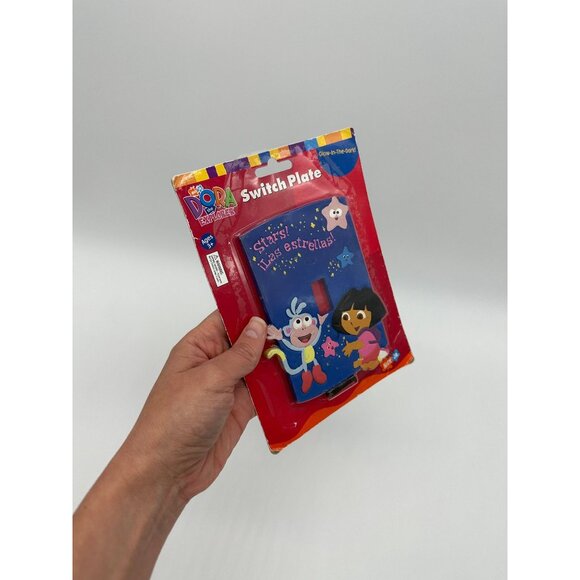 Vintage Dora the Explorer Light Switch Cover Switch Plate Glow in the Dark 2003 - Picture 8 of 9